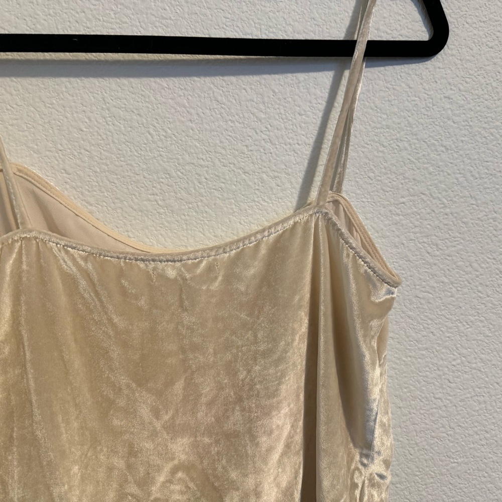 Reformation silk blend tank top - Picture 6 of 7